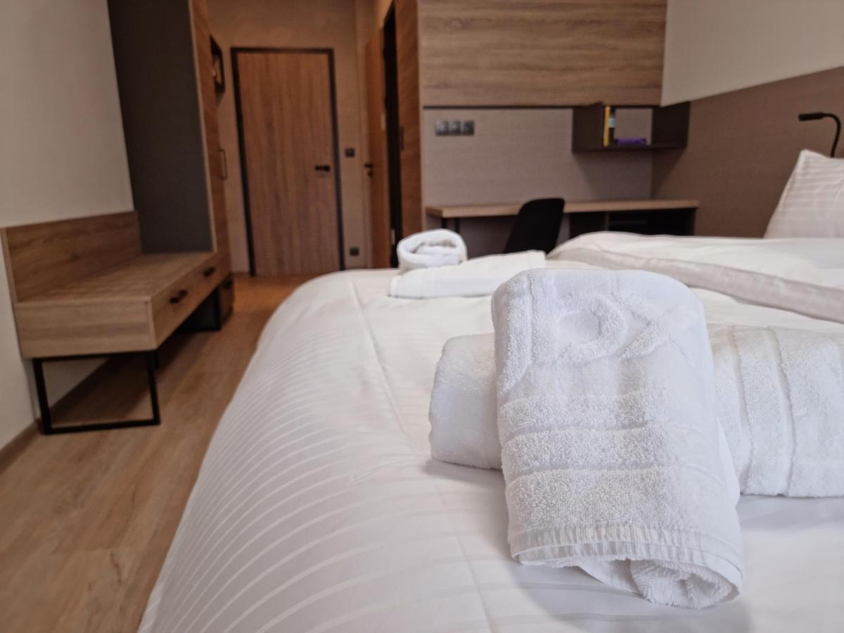 Jbx Resort Avenue Lipno Lipno nad Vltavou Eksteriør bilde