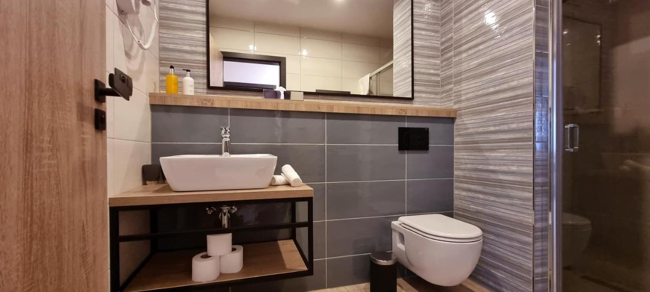 Jbx Resort Avenue Lipno Lipno nad Vltavou Eksteriør bilde
