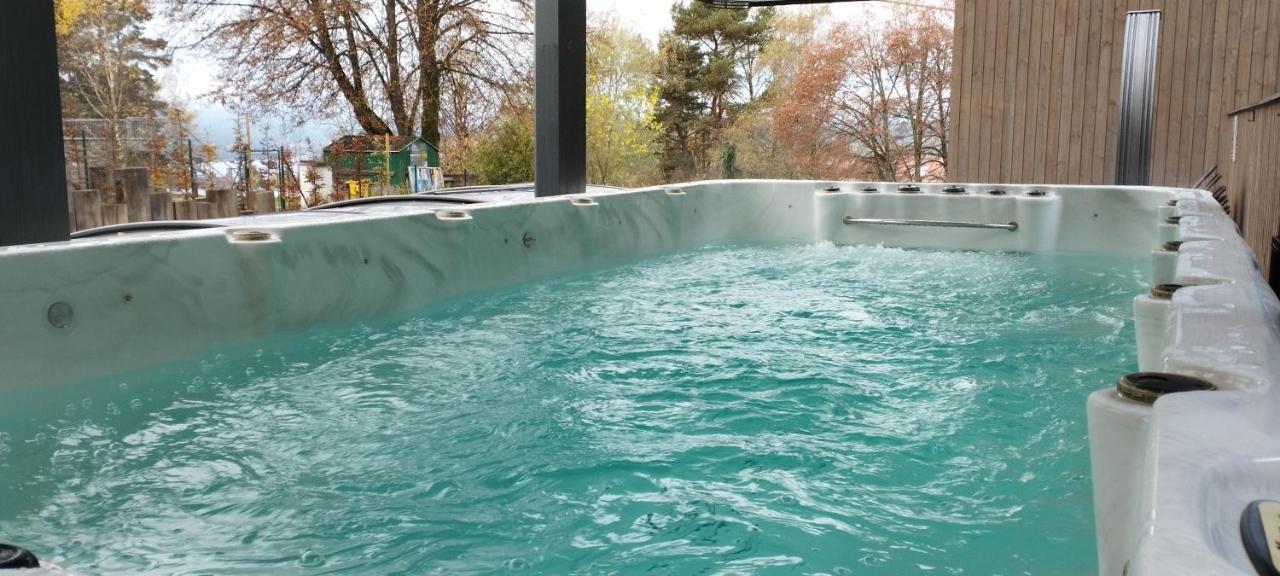 Jbx Resort Avenue Lipno Lipno nad Vltavou Eksteriør bilde